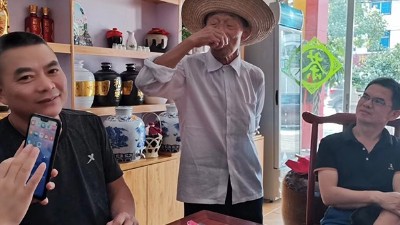 为什么在农村用烤酒设备开酒坊受欢迎？大家都爱喝散装酒？